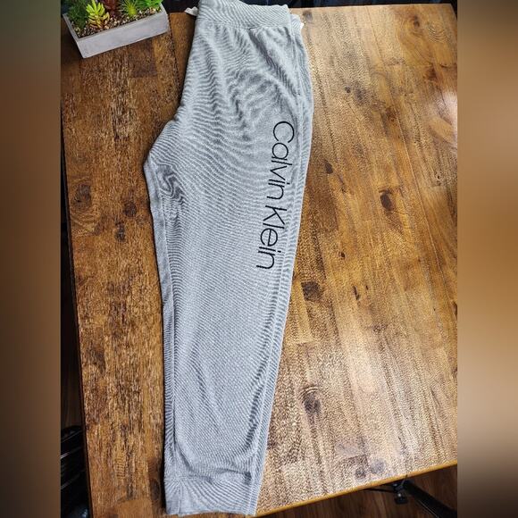 Calvin Klein Joggers Womens XL French Terry Gray Ribbed Cuffs Pockets Logo New - Picture 7 of 9